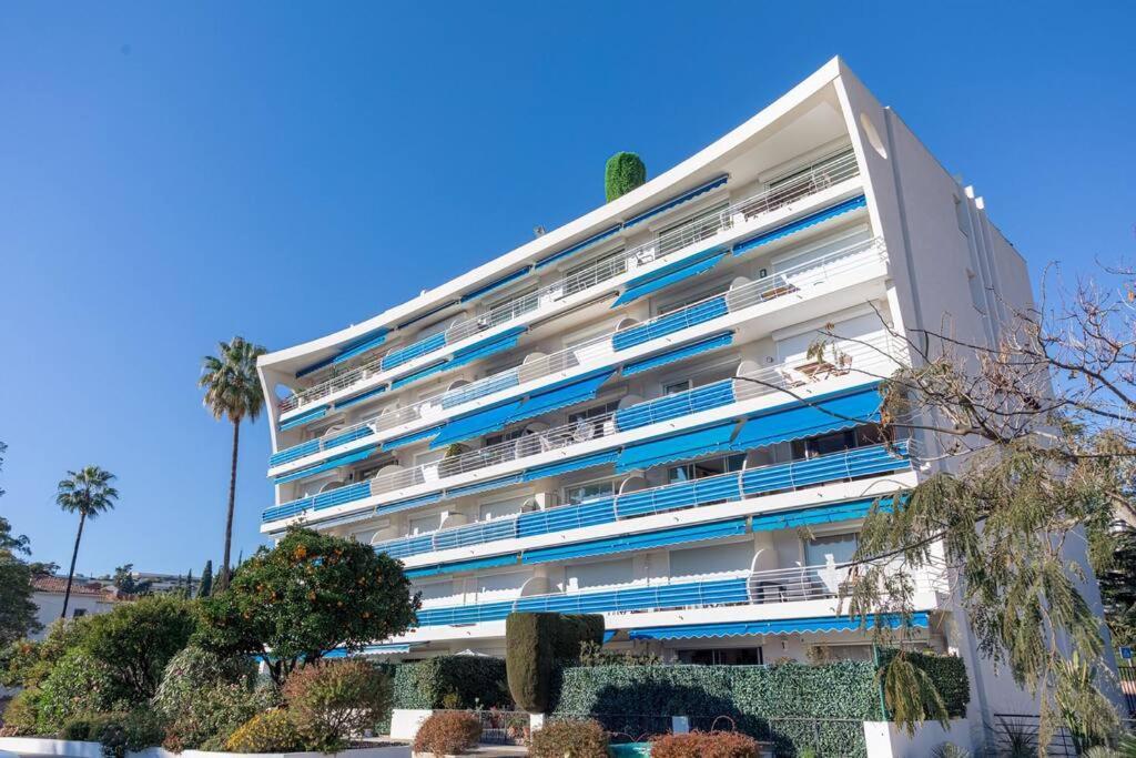 Apartment With Panoramic Sea View, Walk To The Beach - Marechal Juin By Halldis Cannes Extérieur photo